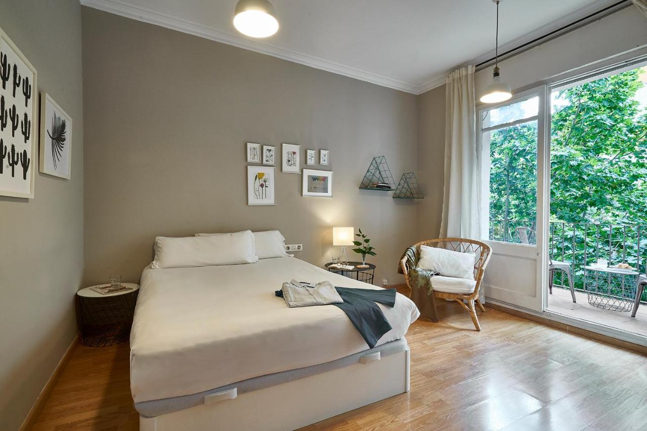 Magnificent 4 Bedroom Apartment In Eixample バルセロナ エクステリア 写真